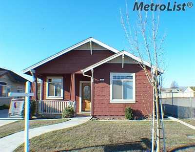 624 N 6th St, Patterson, CA 95363 photo 1