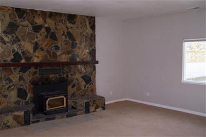 20 E Baker St, Winters, CA 95694 photo 4