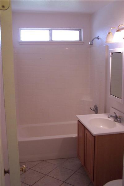 20 E Baker St, Winters, CA 95694 photo 8