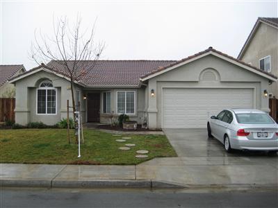 1406 Lynmarie Way, Madera, CA 93637 photo 1