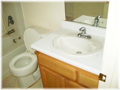 346 I St, Turlock, CA 95380 photo 3