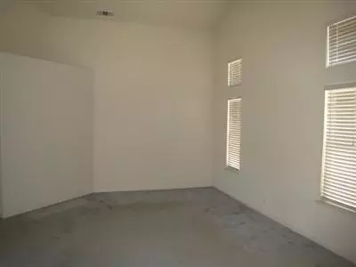 919 Park Ave, Manteca, CA 95337 photo 3