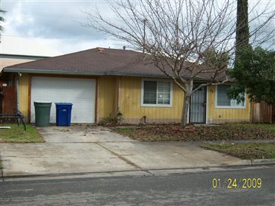77 W 14th St, Merced, CA 95340 photo 1