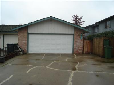 332 Lambert Ct, Lodi, CA 95240 photo 1