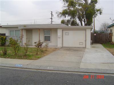 2325 Whitcomb Way, Modesto, CA 95350 photo 1