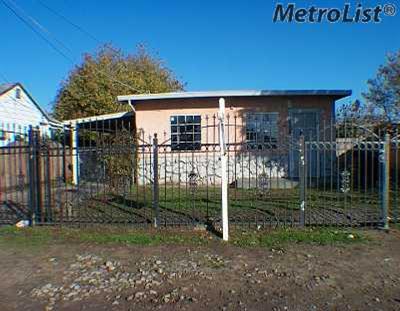 1721 John St, Modesto, CA 95351 photo 1