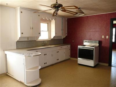 285 E 19th St, Merced, CA 95340 photo 4