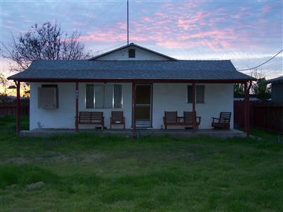 905 Mae St, Turlock, CA 95380 photo 1