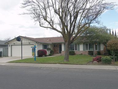 3320 Mark Allen Dr, Modesto, CA 95350 photo 1