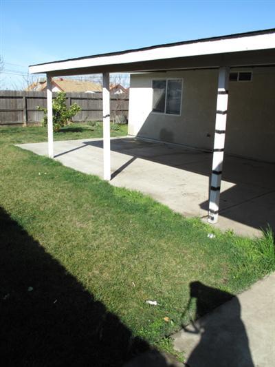 7345 Pear Ave, Winton, CA 95388 photo 4