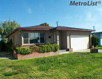 2029 Sequoia St, Ceres, CA 95307 photo 1