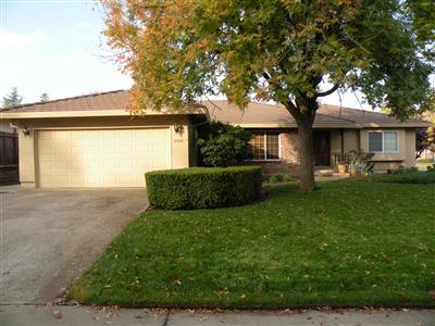 4449 Jan Dr, Carmichael, CA 95608 photo 1