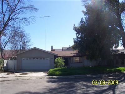 1979 Pine Ct, Newman, CA 95360 photo 1