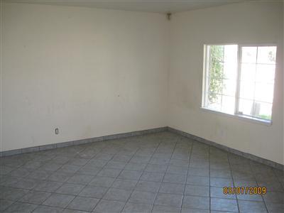 1506 Plumas Ave, Modesto, CA 95358 photo 2