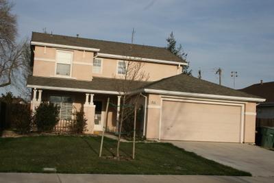 416 Red Robin Dr, Patterson, CA 95363 photo 1