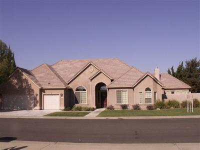 2421 Pine Ridge Dr, Modesto, CA 95351 photo 1