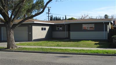210 S 6th St, Patterson, CA 95363 photo 1