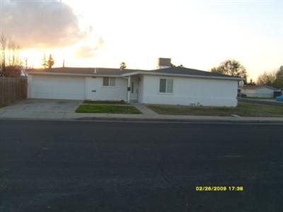 1680 Lilac Ave, Merced, CA 95340 photo 2