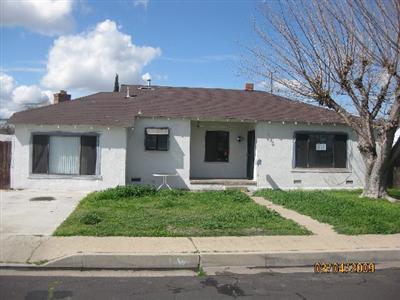 1895 Cypress Way, Merced, CA 95340 photo 1