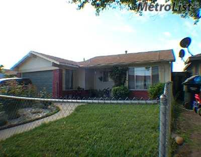 1912 Yellow Pine Dr, Modesto, CA 95351 photo 1