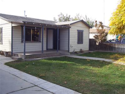 1502 Imperial Ave, Modesto, CA 95358 photo 1