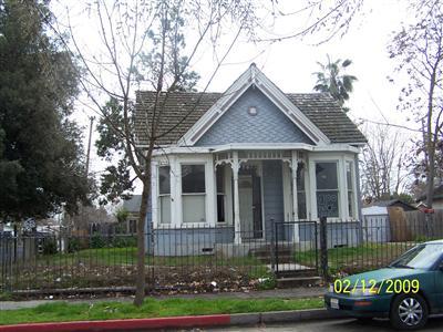 816 Sierra Dr, Modesto, CA 95351 photo 1