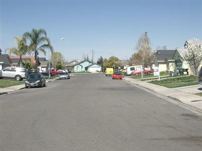 7349 Nicholas Pl, Winton, CA 95388 photo 2
