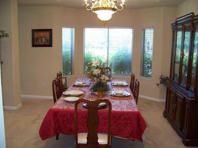 27429 Walnut Ct, Tracy, CA 95304 photo 4