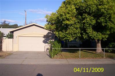 942 Woodrow, Lodi, CA 95240 photo 1