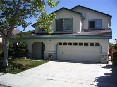 212 Avila St, Tracy, CA 95376 photo 1