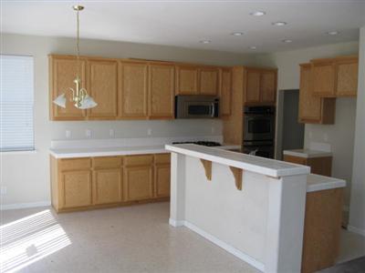 3105 Iron Gate Dr, Modesto, CA 95355 photo 2