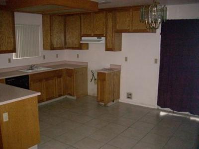 2261 Yorktown, Merced, CA 95341 photo 3