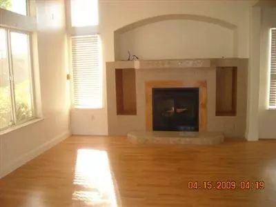 2730 Old River Ct, Tracy, CA 95377 photo 2