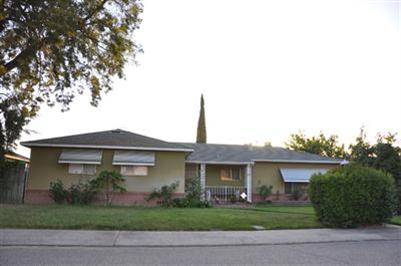 307 S Willow Ave, Manteca, CA 95337 photo 2