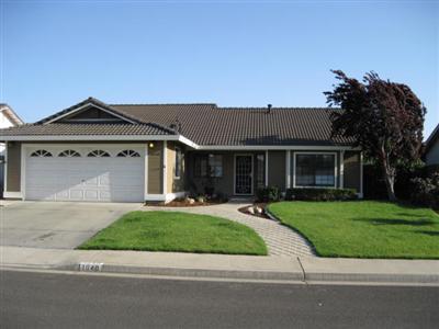 1640 Magic Ln, Modesto, CA 95351 photo 1