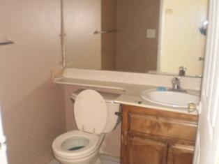 1608 Giammona Ct, Modesto, CA 95358 photo 4