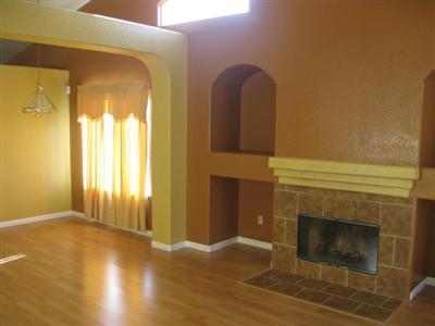 693 Dancer Way, Turlock, CA 95382 photo 2