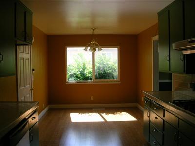 265 Baylor Ave, Turlock, CA 95382 photo 2