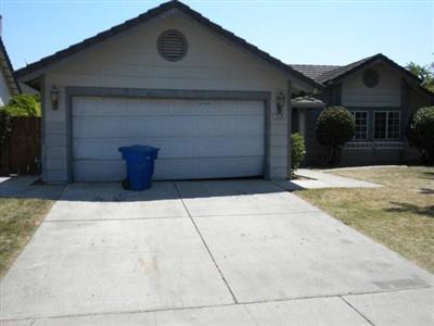 2916 Larrynell Dr, Ceres, CA 95307 photo 1