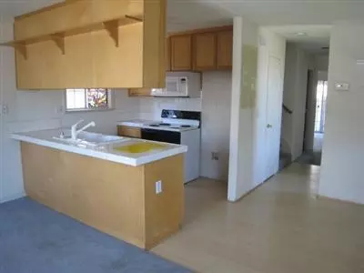 458 E Golf Cir, Manteca, CA 95337 photo 3