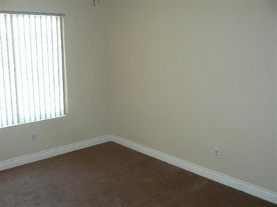 401 Grenache Ave, Modesto, CA 95358 photo 2