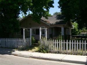 695 High St, Turlock, CA 95380 photo 1