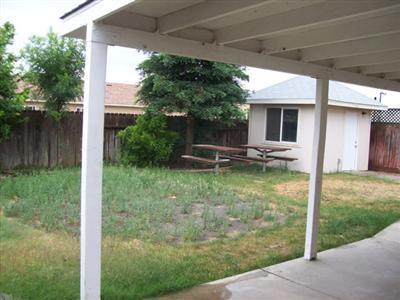 59 S Benicia Ct, Planada, CA 95365 photo 2