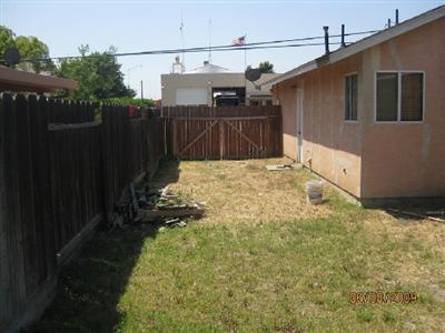 831 Pecos Ave, Modesto, CA 95351 photo 3