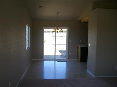 10 S Dana Ave, Planada, CA 95365 photo 3