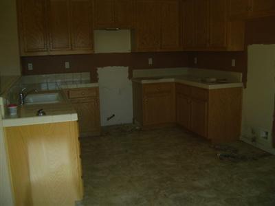 21563 Eli, Dos Palos, CA 93620 photo 2