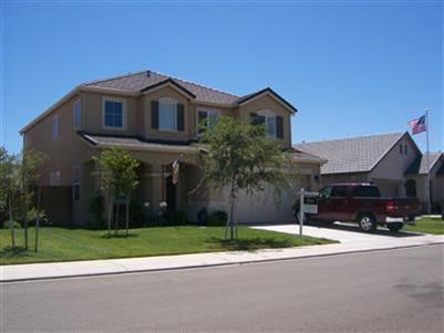 1084 Collins St, Manteca, CA 95337 photo 1