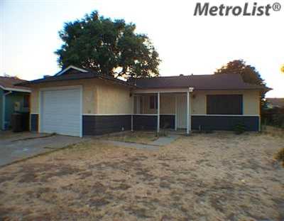 2419 Lance St, Merced, CA 95348 photo 1