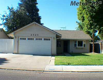 2520 Stoneridge Dr, Modesto, CA 95355 photo 1