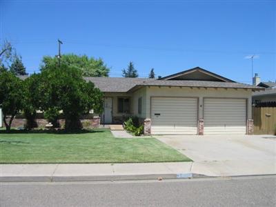2661 E Marshall St, Turlock, CA 95380 photo 1